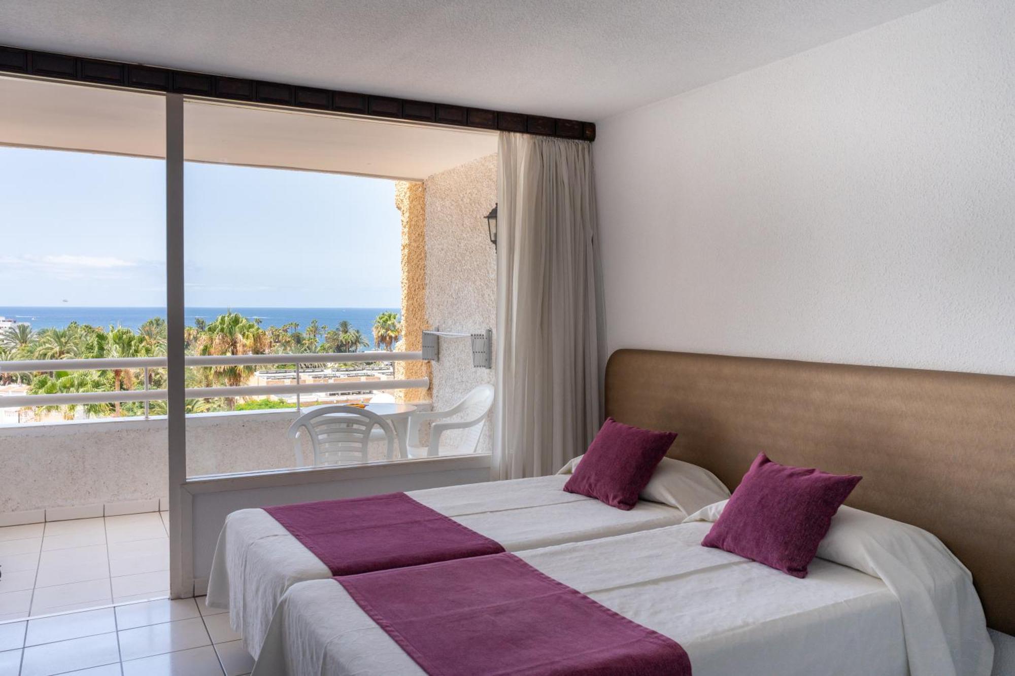 Apartamentos Borinquen Playa de las Americas  Exteriér fotografie