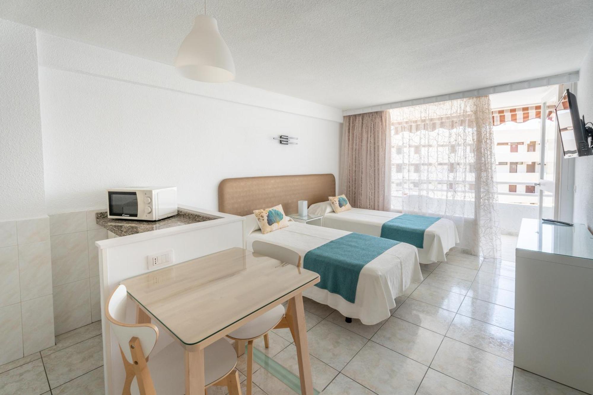Apartamentos Borinquen Playa de las Americas  Exteriér fotografie