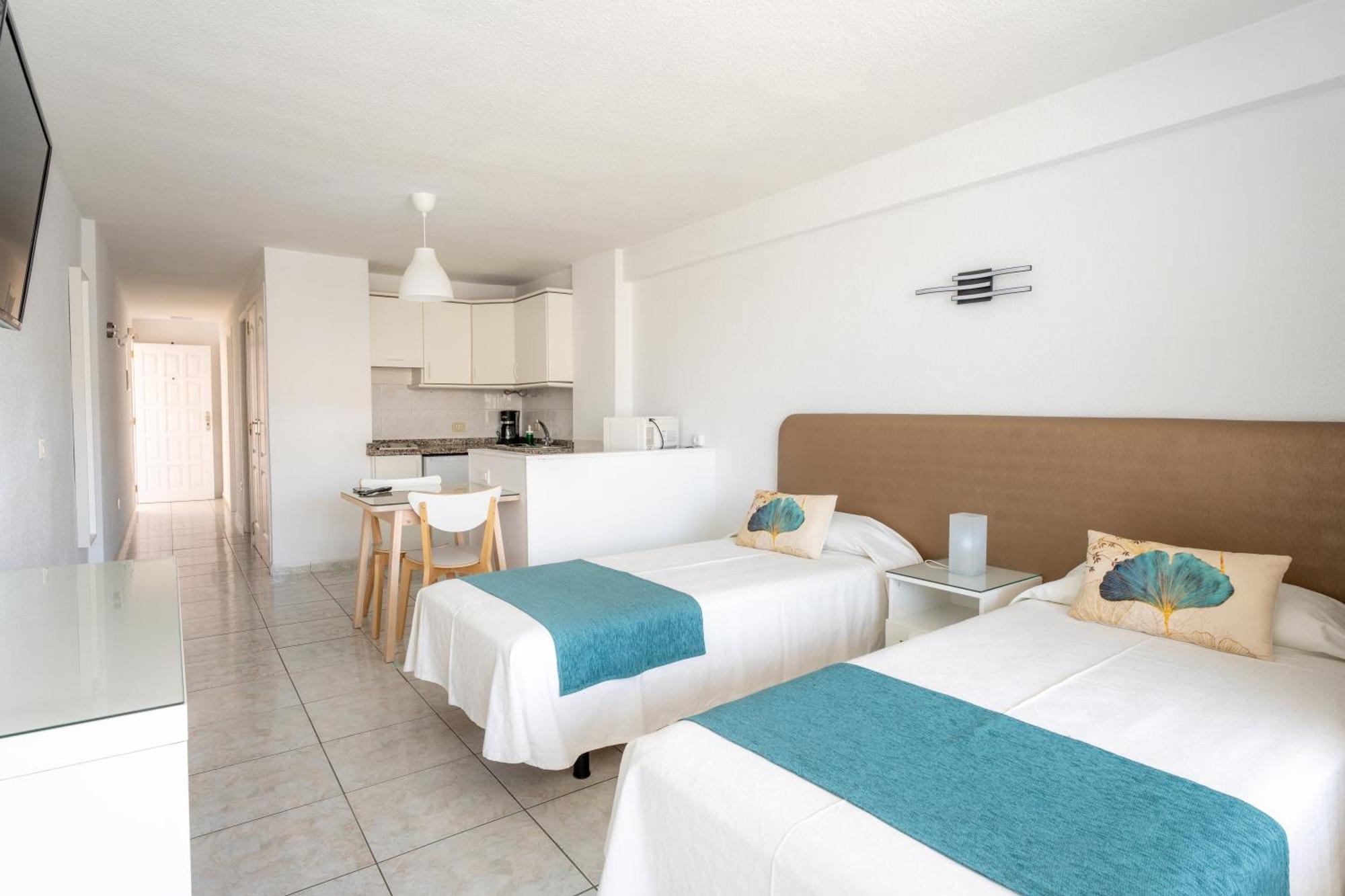 Apartamentos Borinquen Playa de las Americas  Exteriér fotografie
